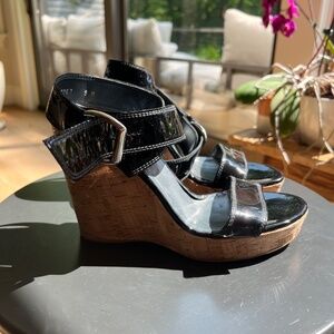 Stuart Weitzman Strappy Black Patent Leather Heeled Sandals - size 9 1/2